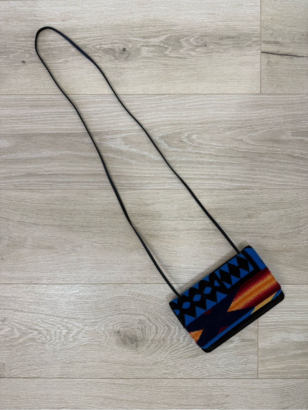 Pendleton Aztec Southwestern Crossbody Wallet Bag